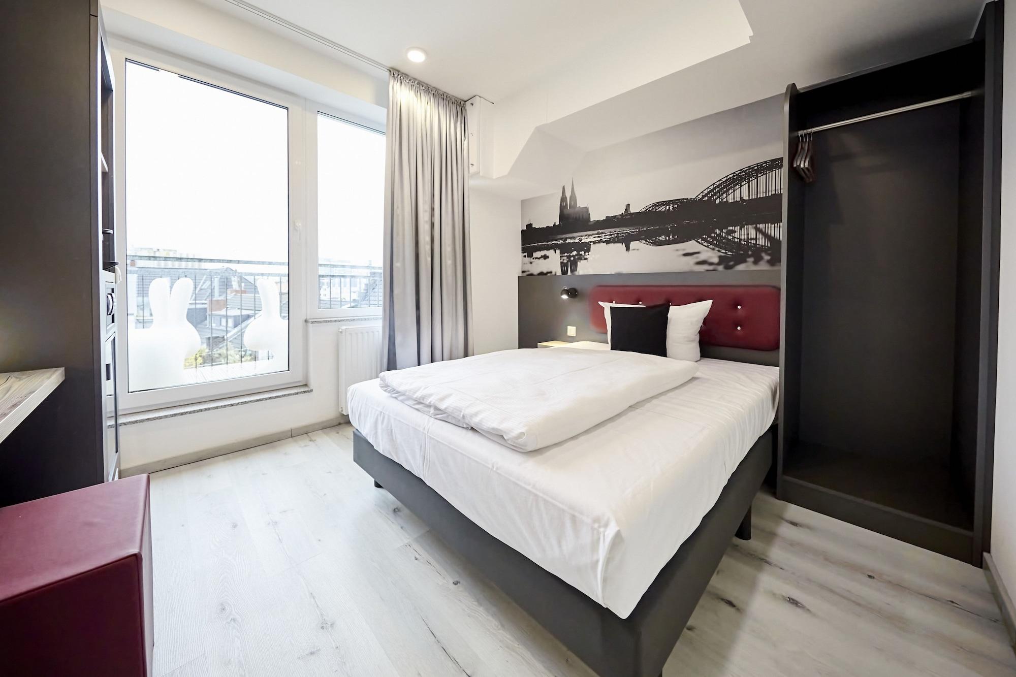 Smarty Cologne Dom Hotel - Boardinghouse - Kontaktloser Self Check-In Exterior photo