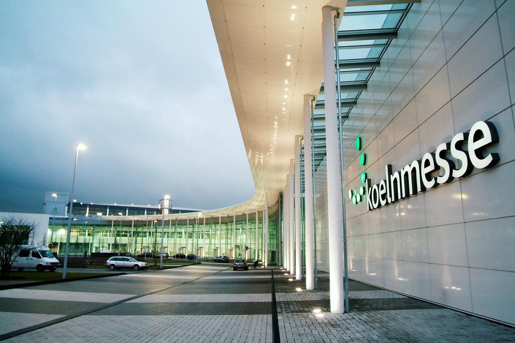 Smarty Cologne Dom Hotel - Boardinghouse - Kontaktloser Self Check-In Exterior photo